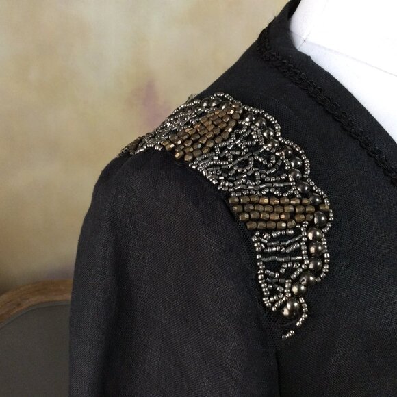 Harlowe & Graham black linen crop jacket with beaded shoulder, like new! - Picture 2 of 15